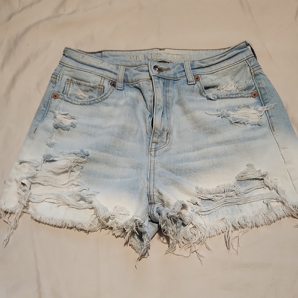 American Eagle Light Blue Distressed Jean Shorts Sz2